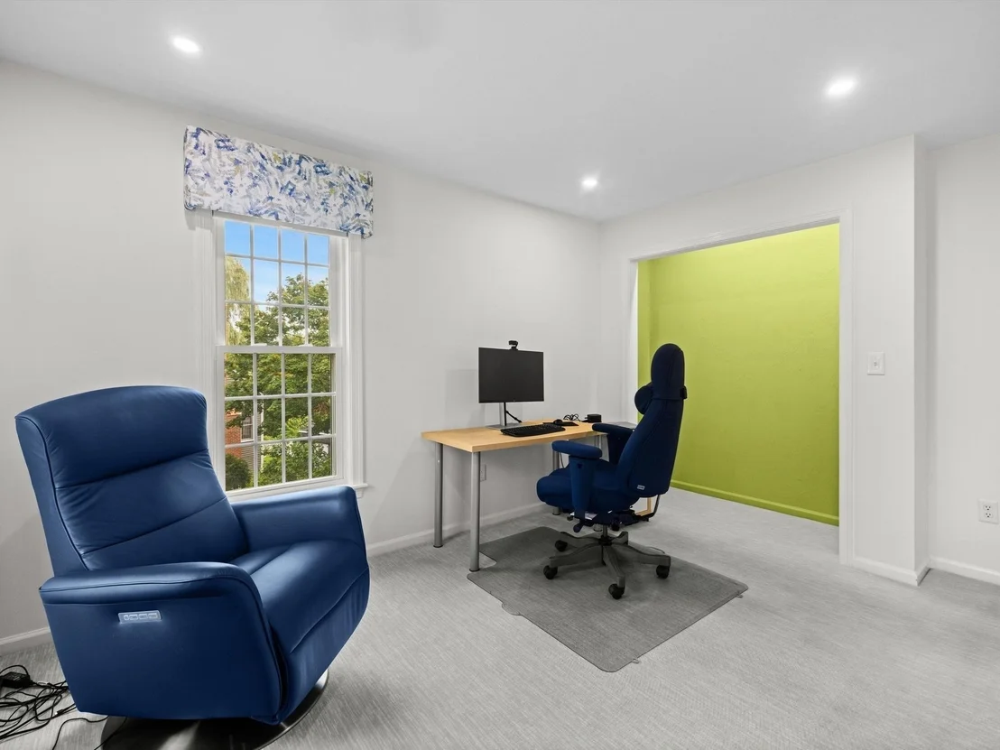 Photo of 41 Piccadilly Way