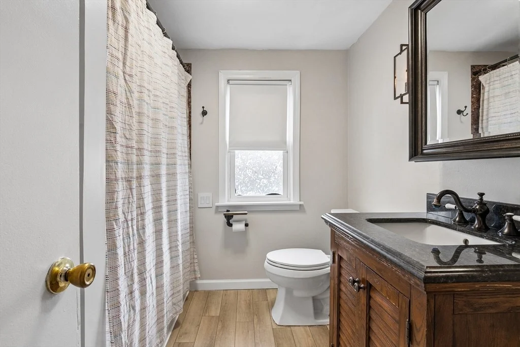 Photo of 119 Acrebrook Rd