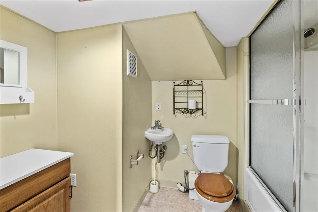 Photo of Unit 1 at 30 Haley Road