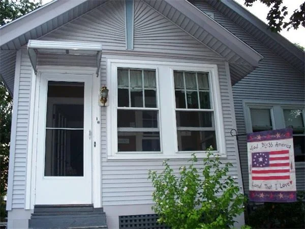 Photo of 16 Hampshire Cir