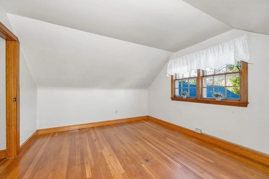 Photo of 342 Old Marsh Hill Rd