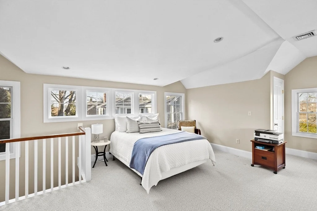 Photo of 38 Whiton Ave