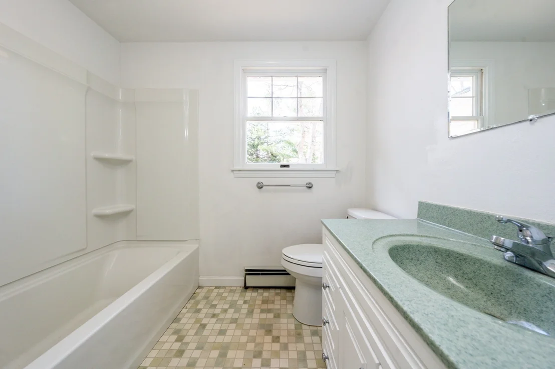 Photo of 67 Crawford Rd