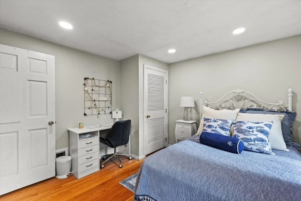 Photo of 17 Sherman Way