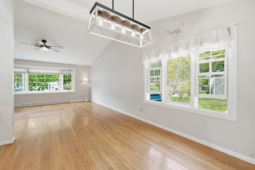 Photo of 31 Lancaster Drive