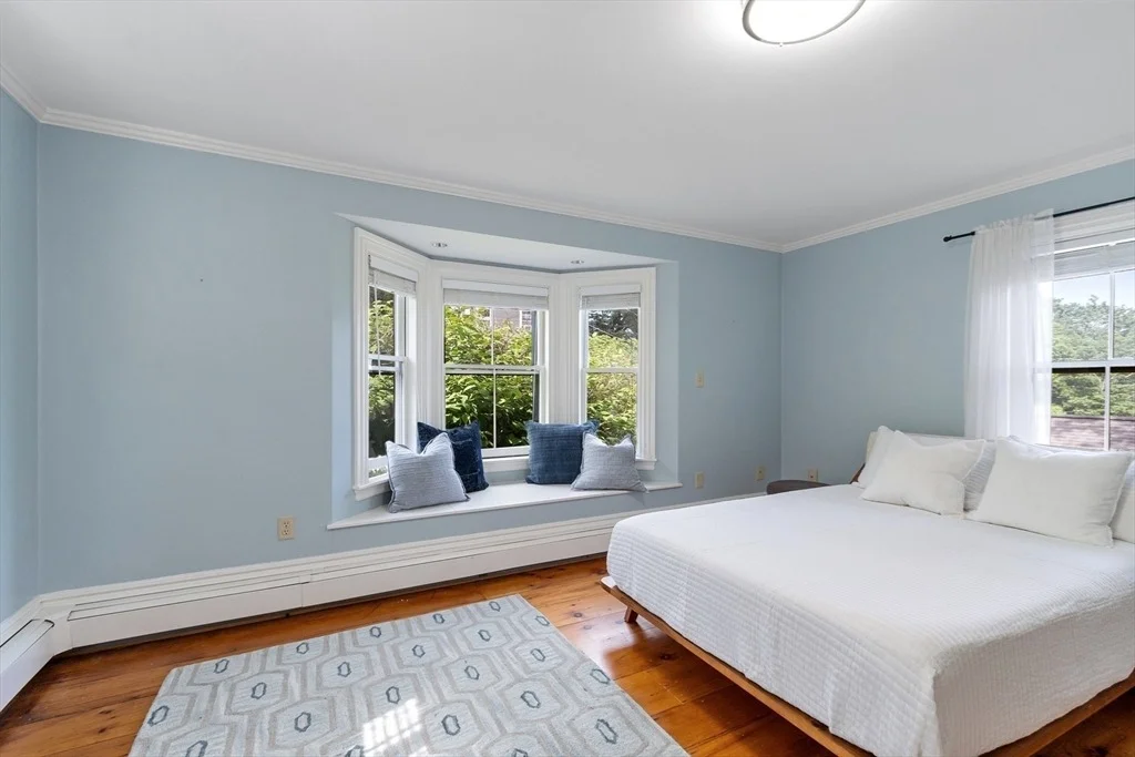 Photo of 23 Centre Ave