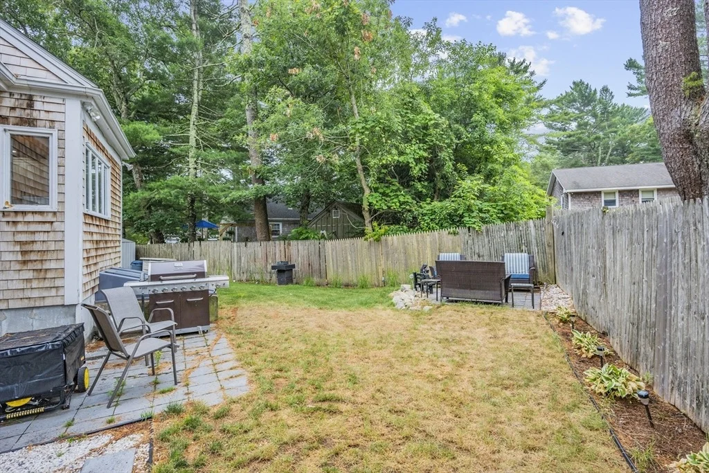 Photo of 83 Brewster Rd