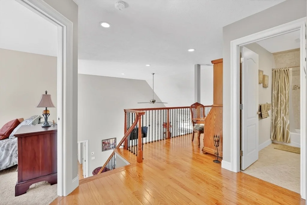 Photo of 2 Sugar Maple Ln