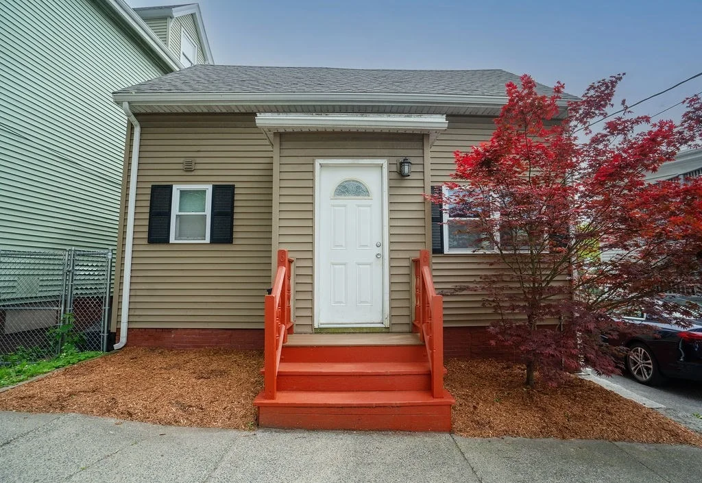 Photo of 66 Tudor St