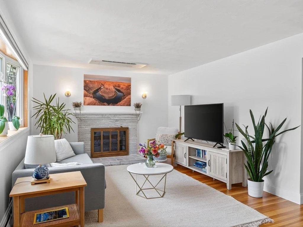 Photo of 177 Summer St