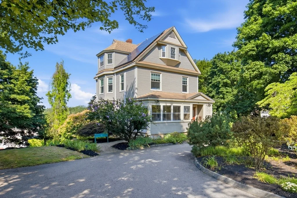 Photo of 70 Park Avenue
