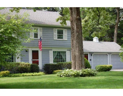 Photo of 40 Woodcrest Rd