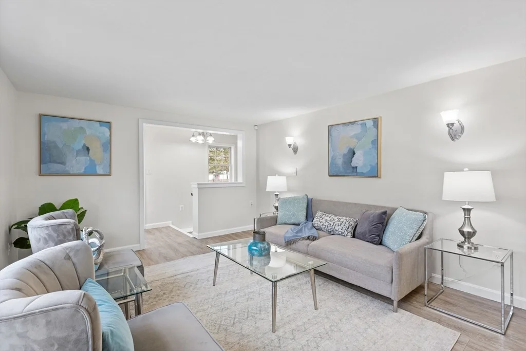 Photo of 55 Oak St