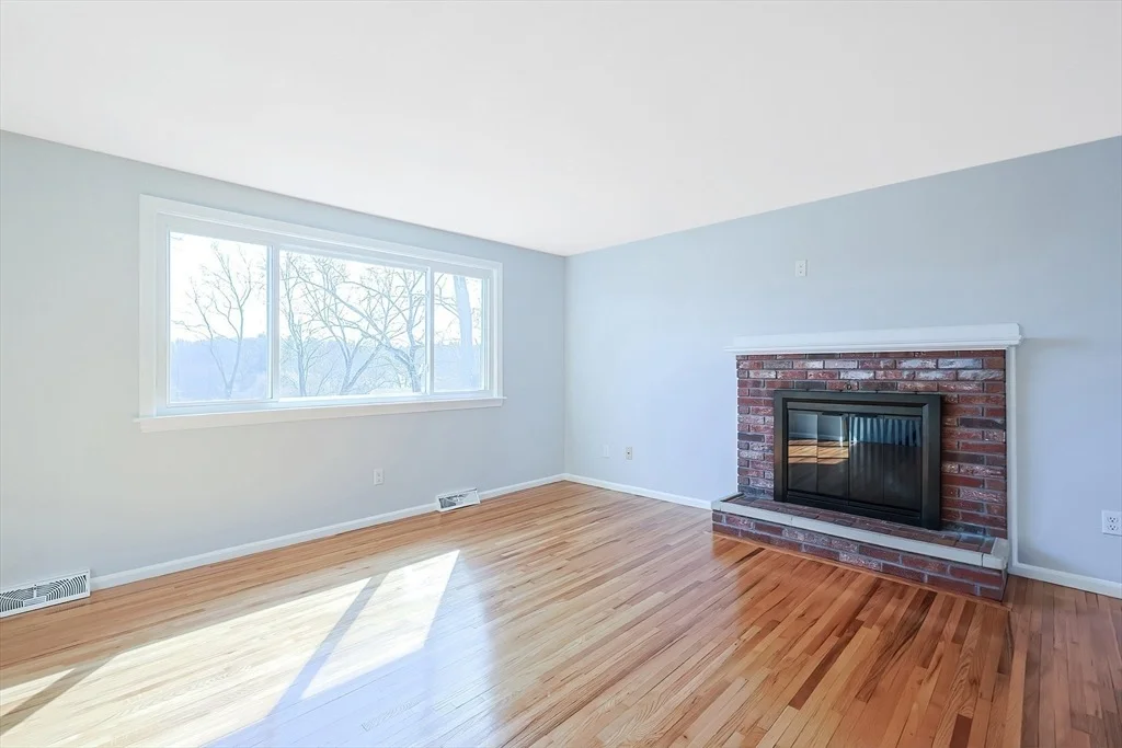 Photo of 10 Wayside Lane