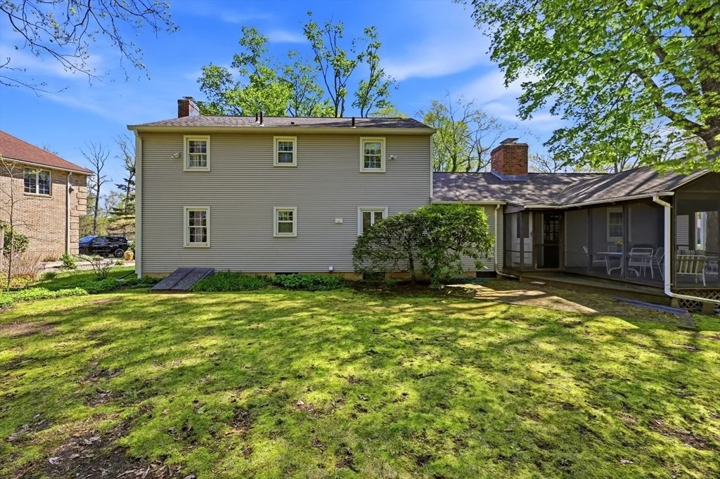 Photo of 291 Forest Glen
