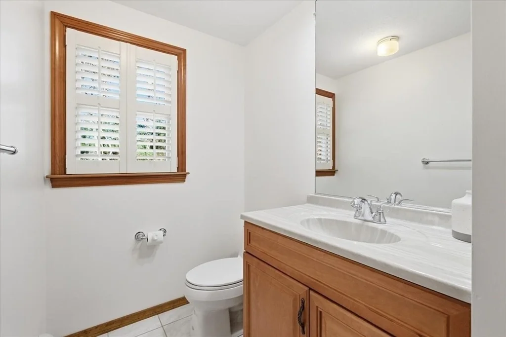 Photo of 205 James Otis Rd