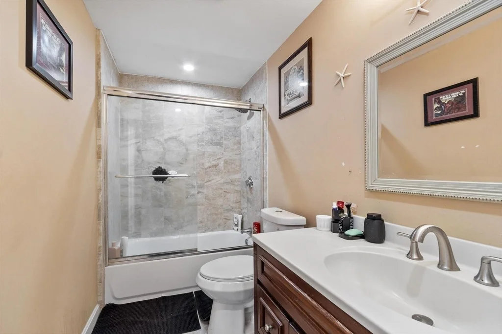 Photo of 38 Burdette Rd