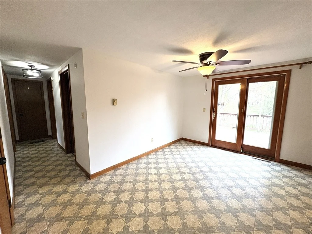 Photo of 135 Pelham Rd