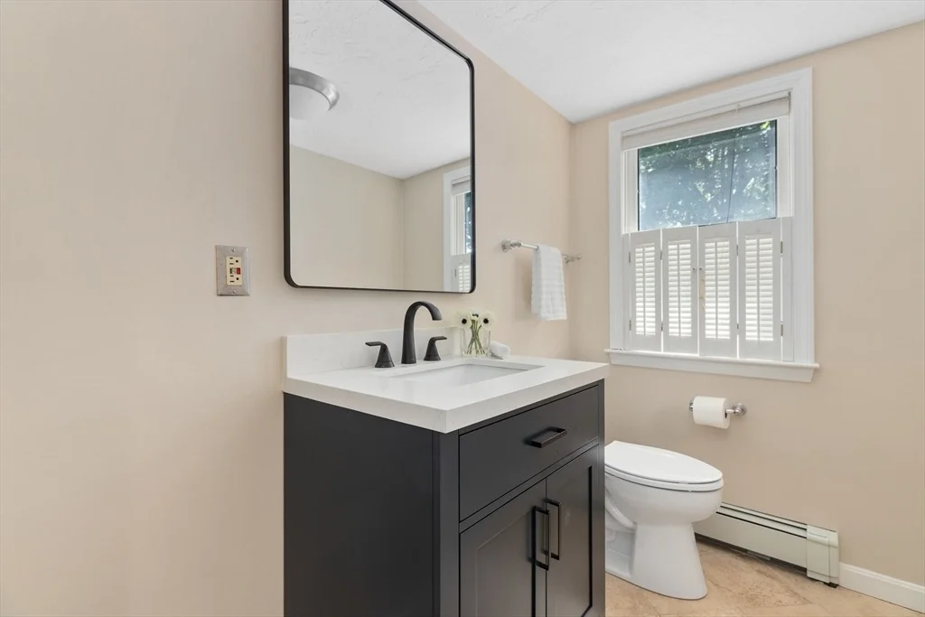 Photo of 77 Forest St