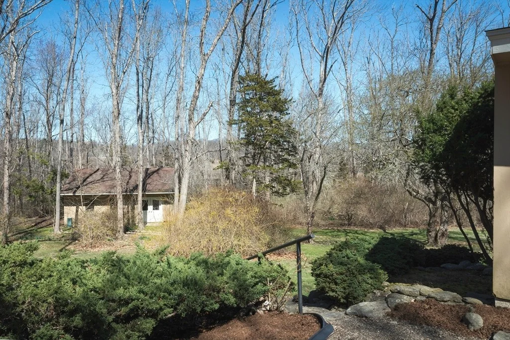 Photo of 235 Argilla Rd