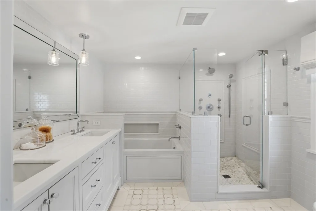 Photo of 5 Seal Cove Ln