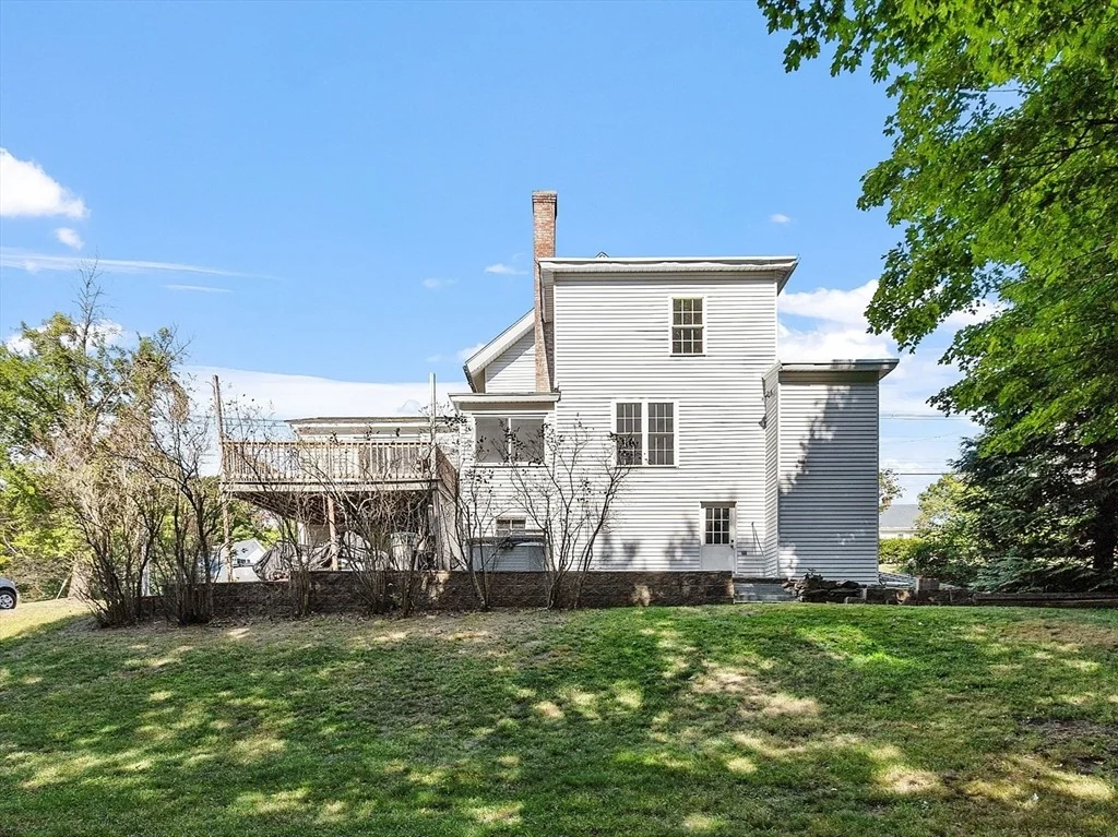 Photo of 64 Central St