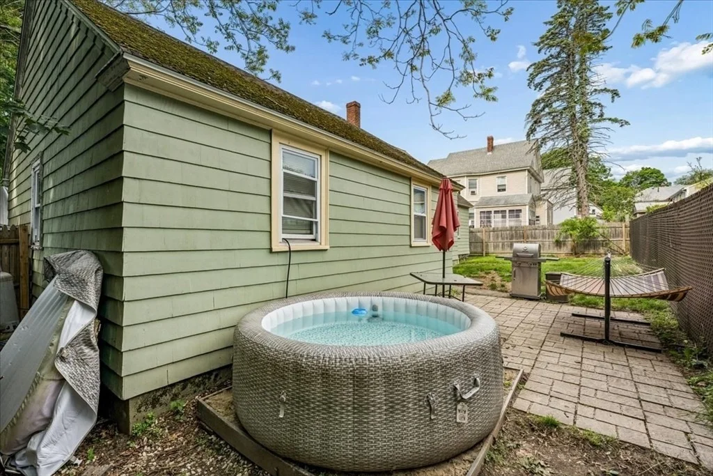 Photo of 22 Lippold Street