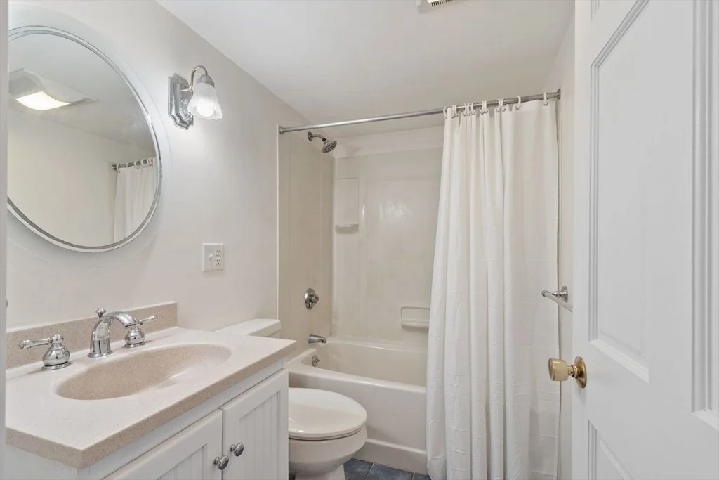 Photo of 44 Dexter Street