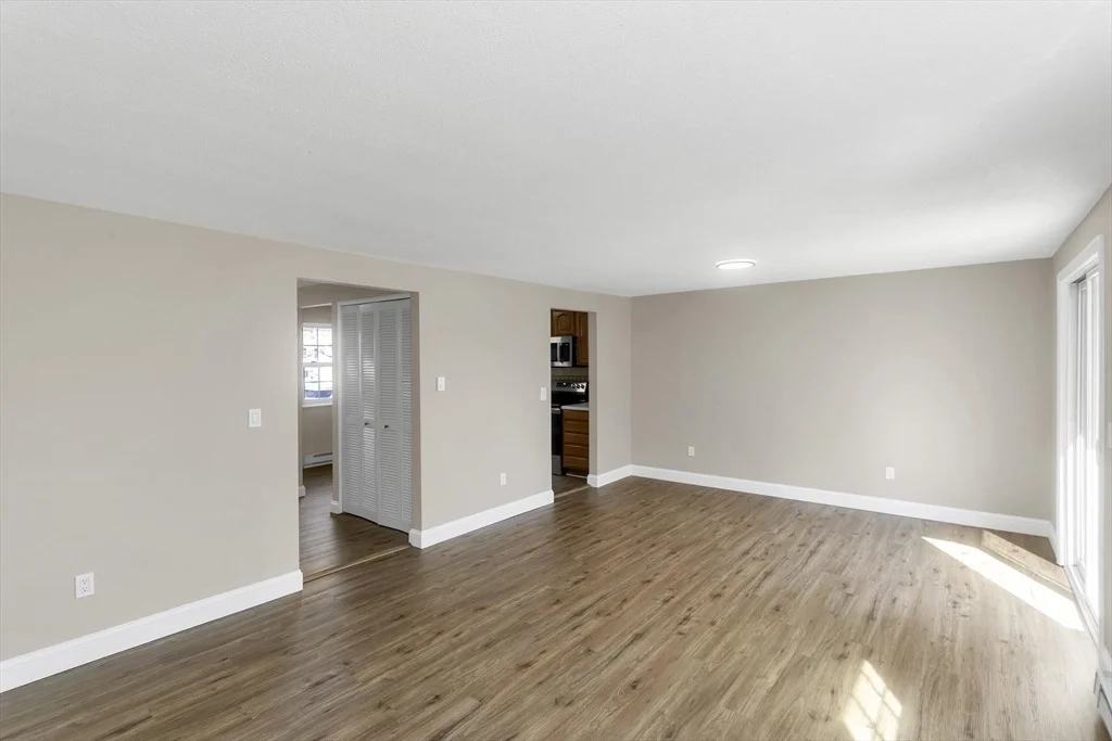 Photo of Unit 22 at 22 Warebrook Vlg