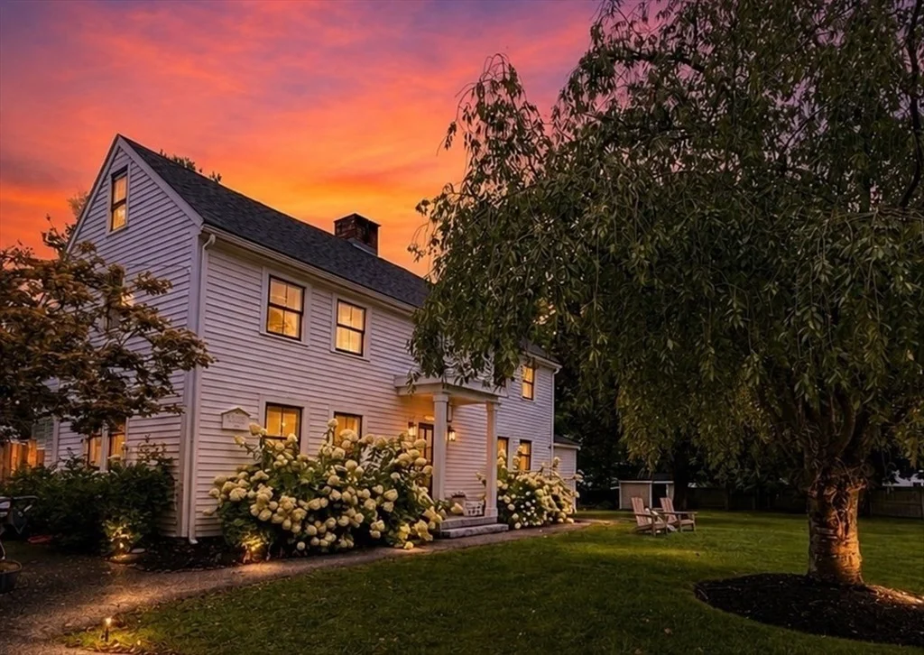 Photo of 105 Bow St