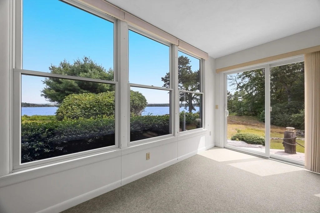 Photo of 418 Massasoit Trail