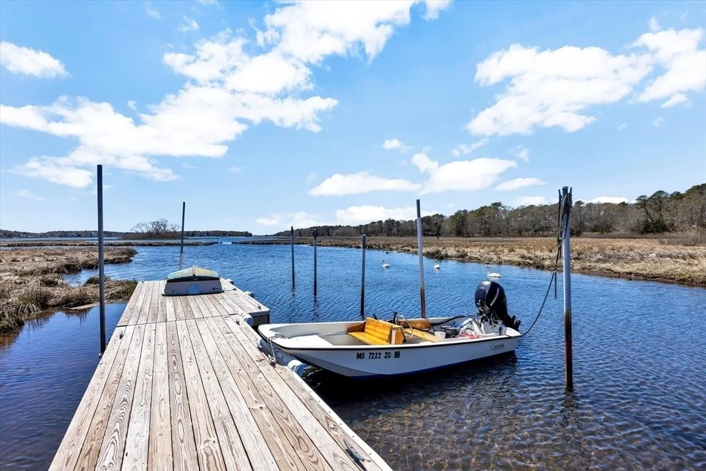 Photo of 50 Bayshore Dr