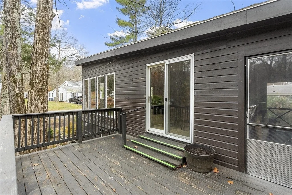 Photo of 7 Hickory Ln