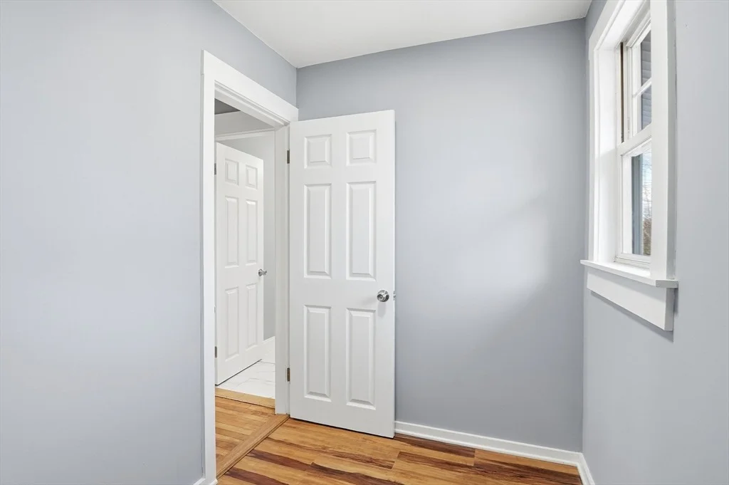 Photo of 323 Burncoat Street