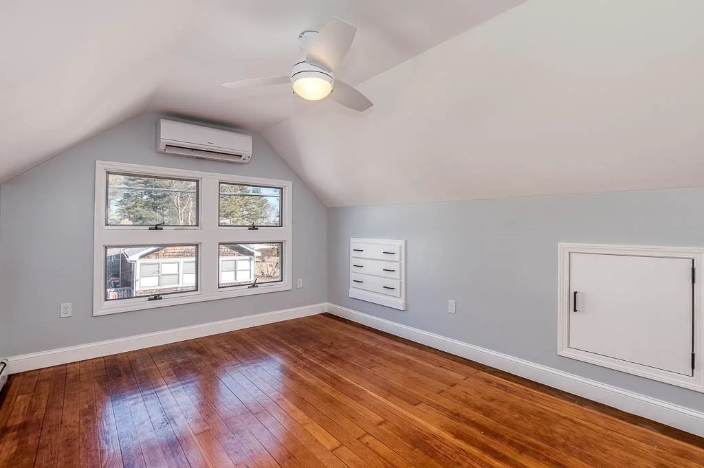 Photo of 43 Shore Ave
