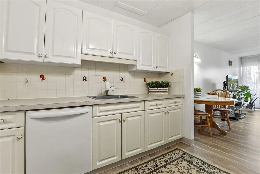 Photo of Unit 38 at 881 Broadway