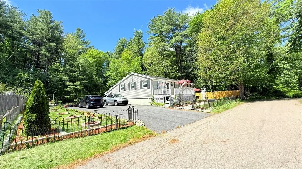 Photo of 9 Willow Rd