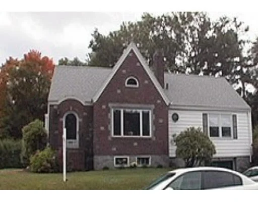 Photo of 19 Lenox Circle