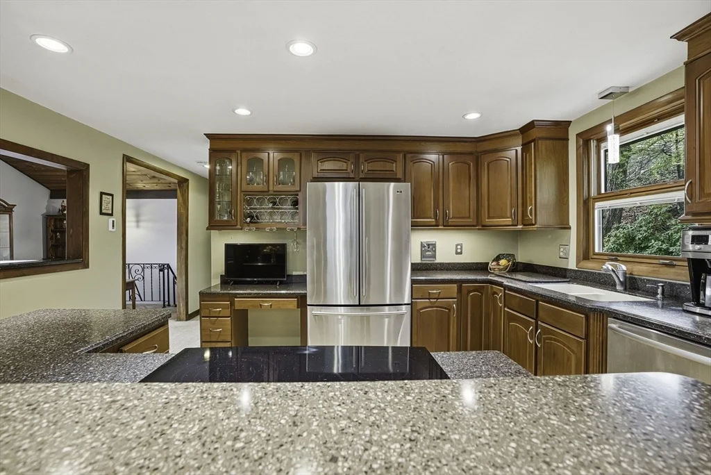Photo of 460 Lake Ave
