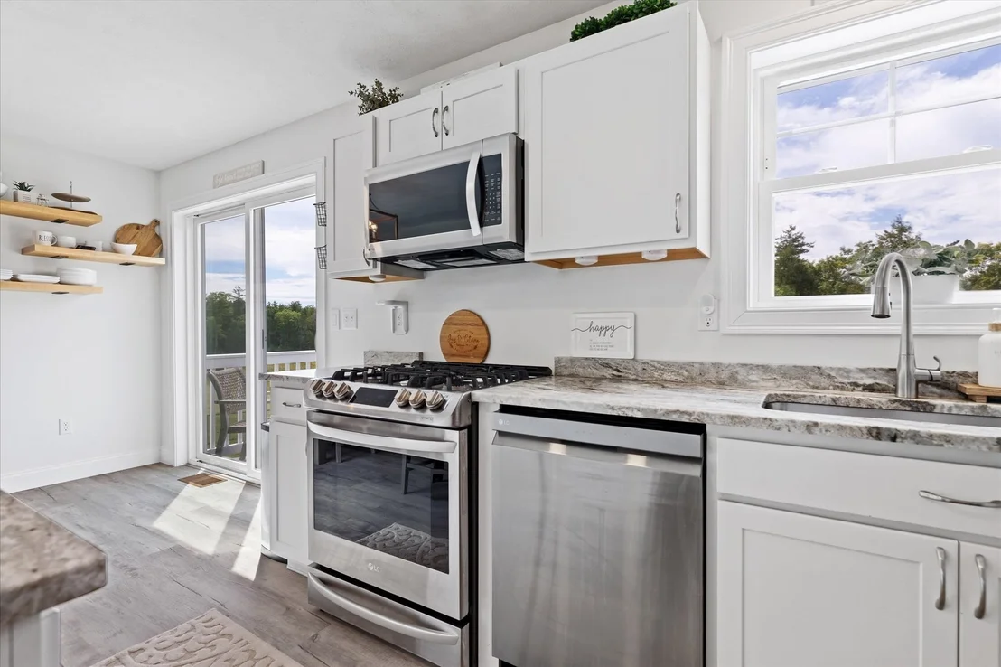 Photo of 19 Lighthouse Ln