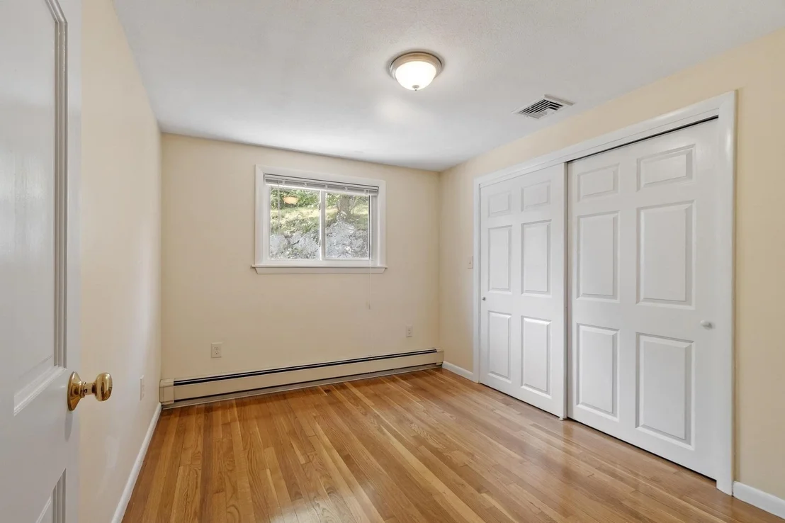Photo of 15 Oak Road