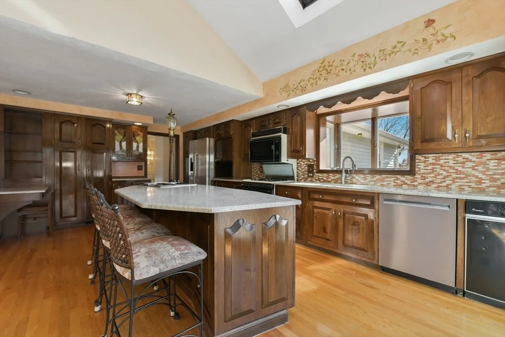 Photo of 72 Stivaletta Dr