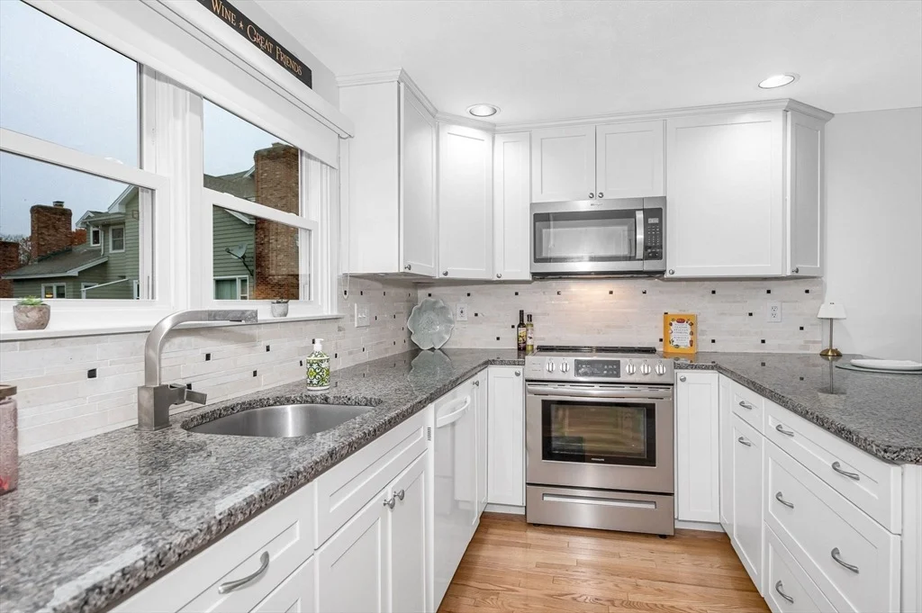 Photo of Unit C at 7 Carnation Circle
