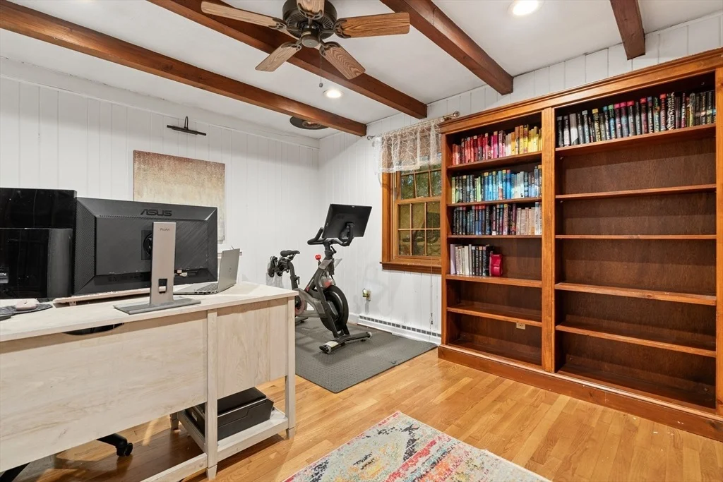 Photo of 471 Pond Street