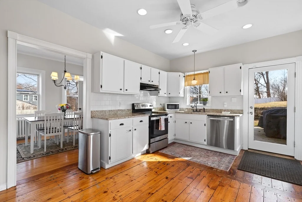 Photo of 4 White Ave