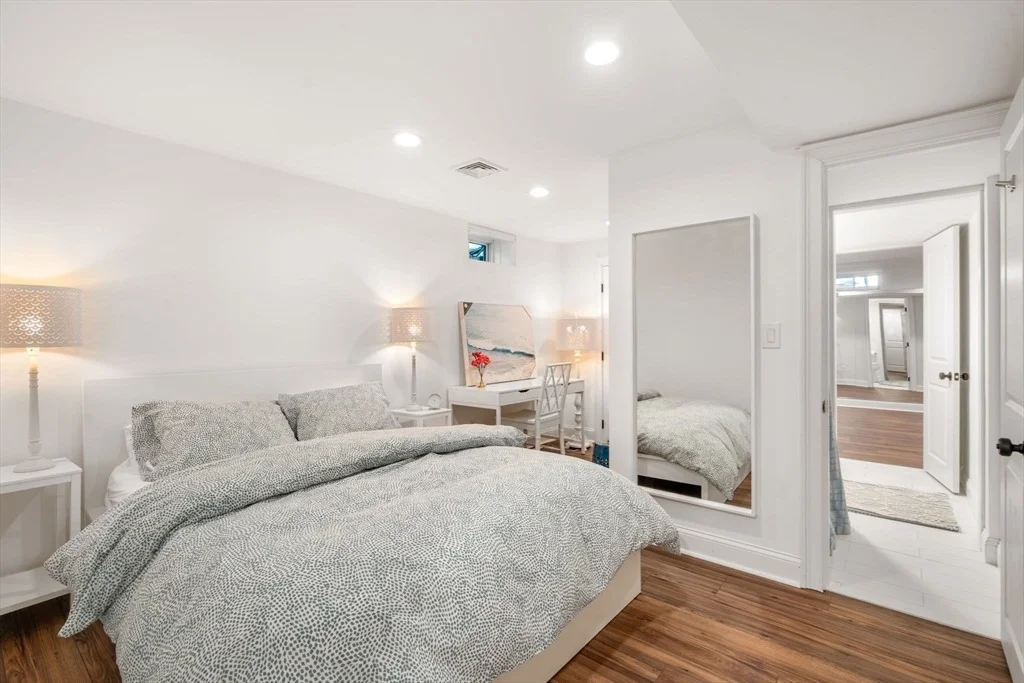 Photo of 33 Hickory Rd
