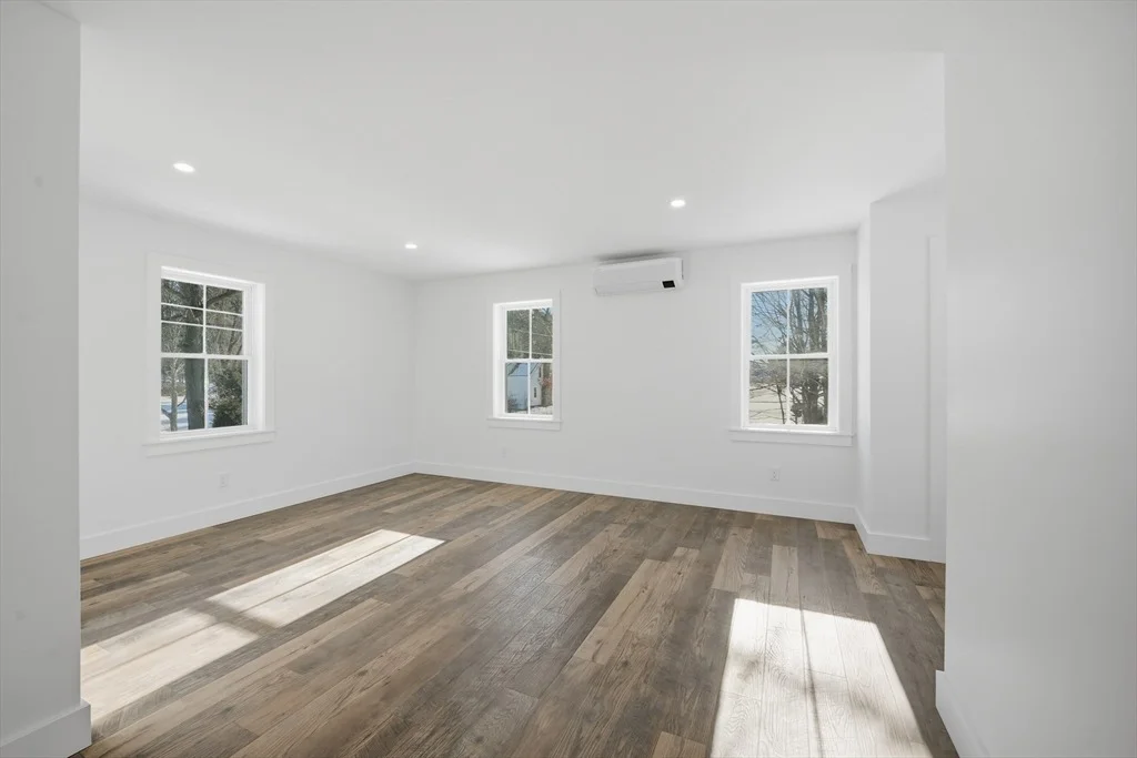 Photo of 90 Bald Mountain Rd