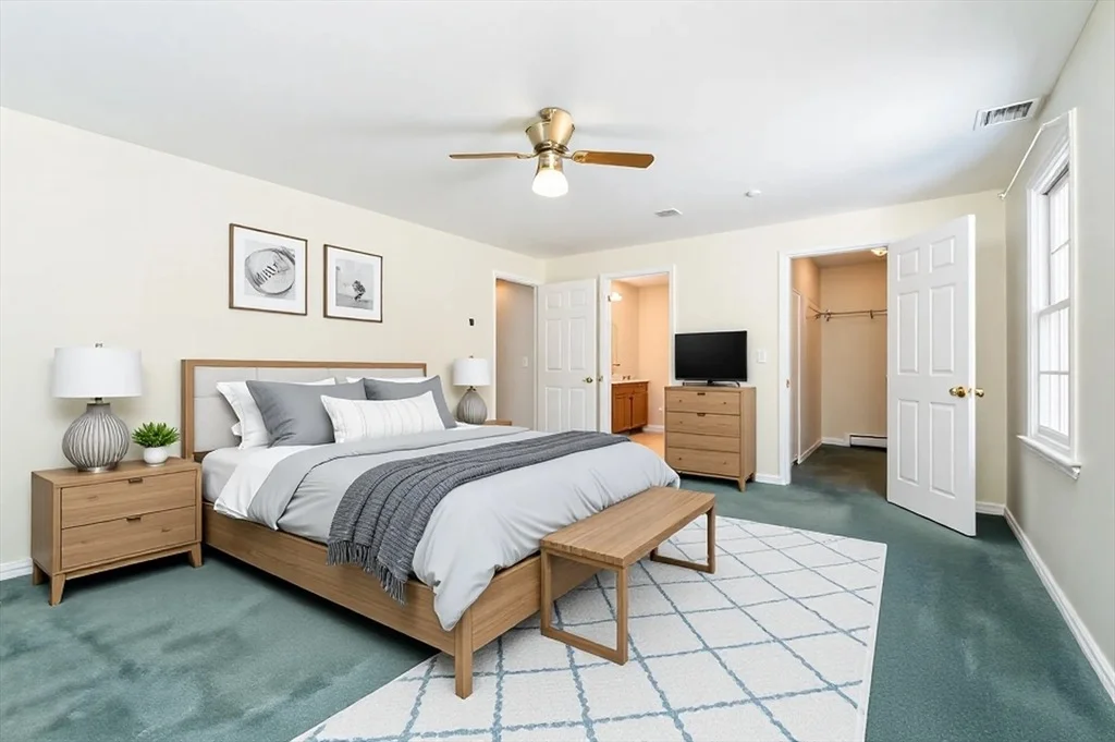 Photo of 6 Gates Farm Circle