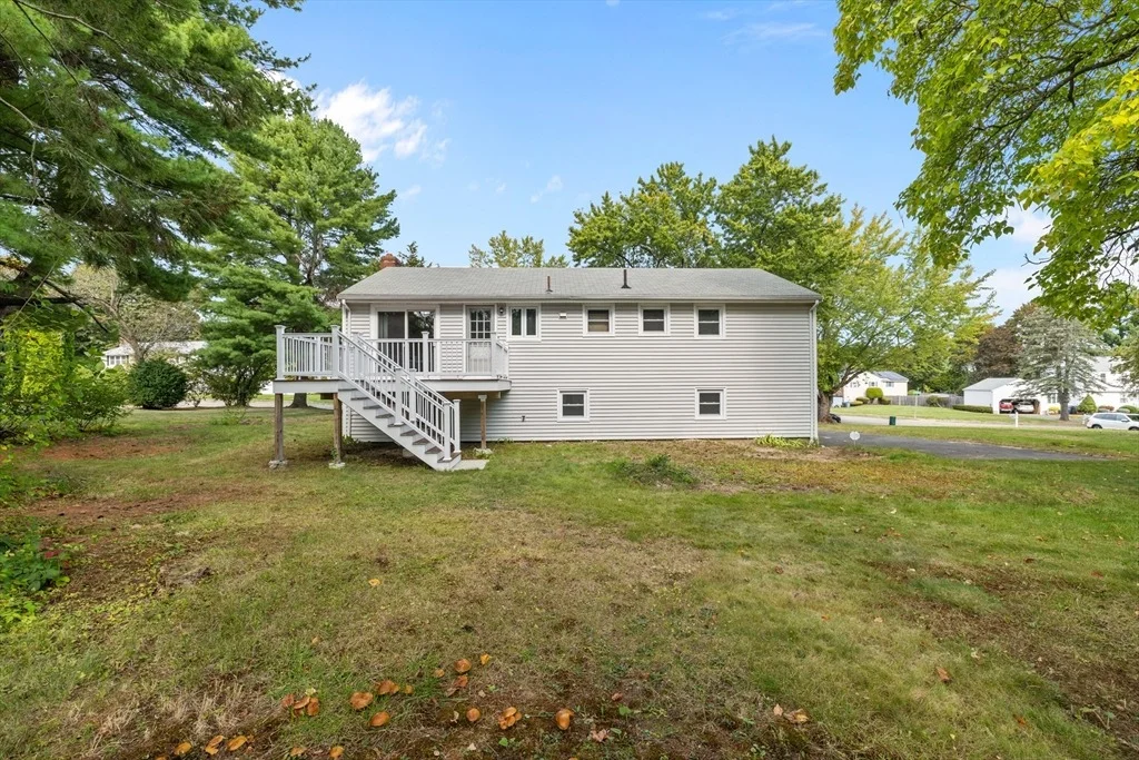 Photo of 5 Hampshire Dr