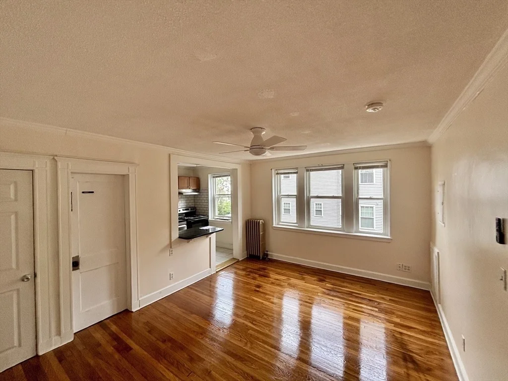 Photo of Unit 8 at 8 Walnut St